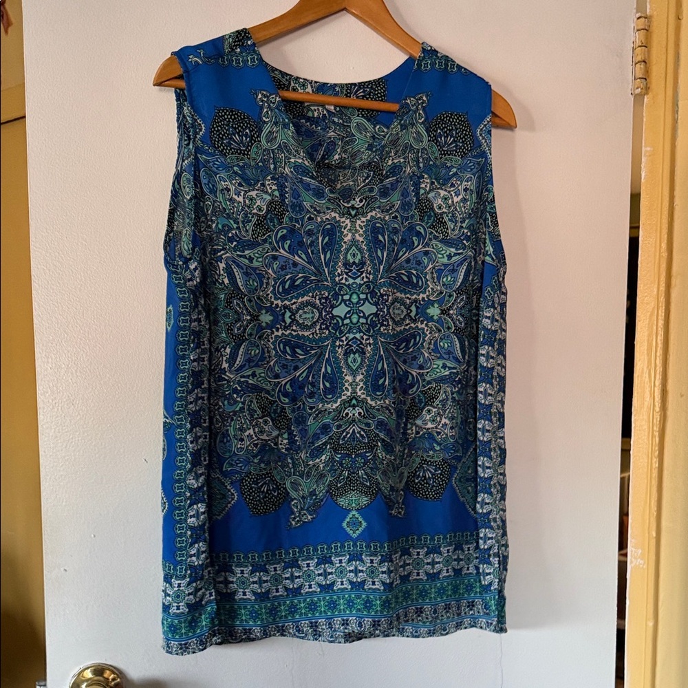 Violet & Claire Teal Paisley Sleeveless Blouse